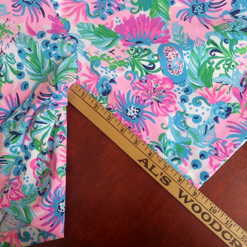 Lilly Pulitzer Luxletic Pull On Bermuda Golf Shorts Womens 8 Tropical Resort - Picture 12 of 12